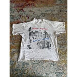 Vintage 80s/90s New York City Skyline Graphic T-Shirt